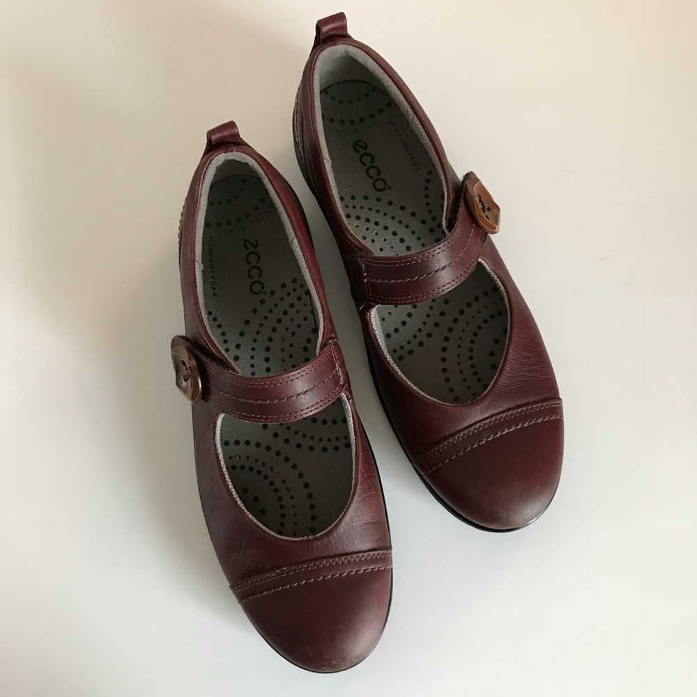 Ecco Leather burgundy Mary Jane Flats